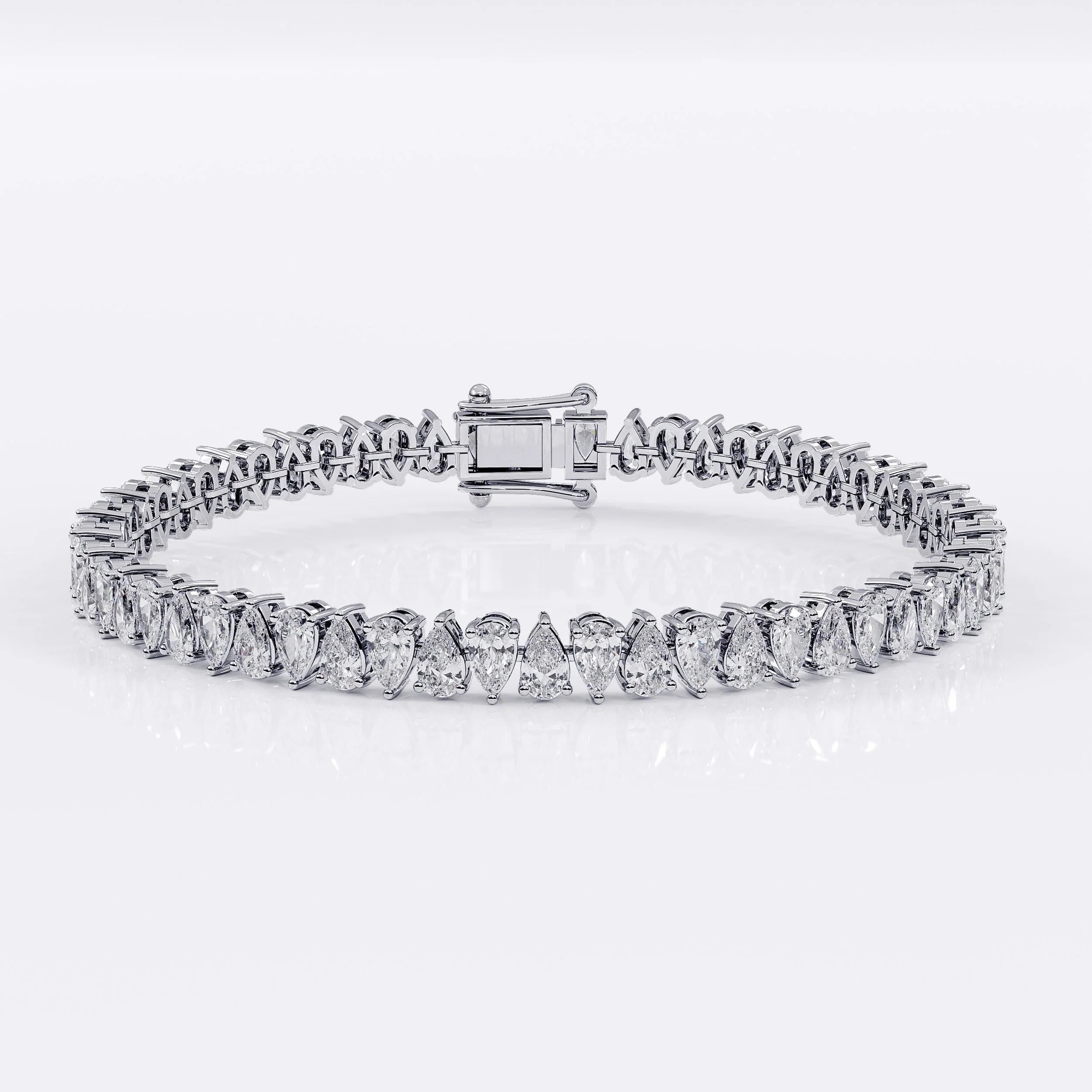 Pear_Diamond_Braclet La Stella Jewels
